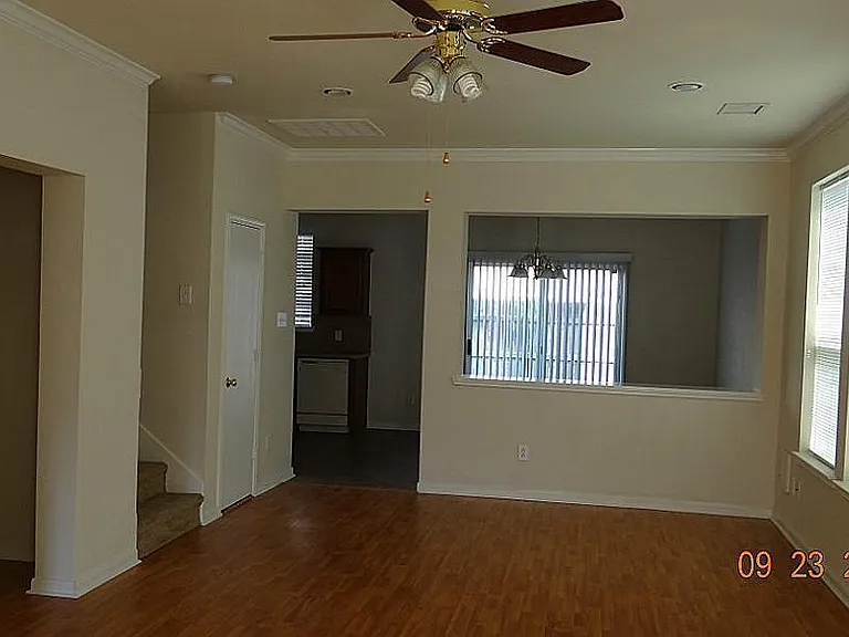 8007 Montague Manor Ln — Photo 6
