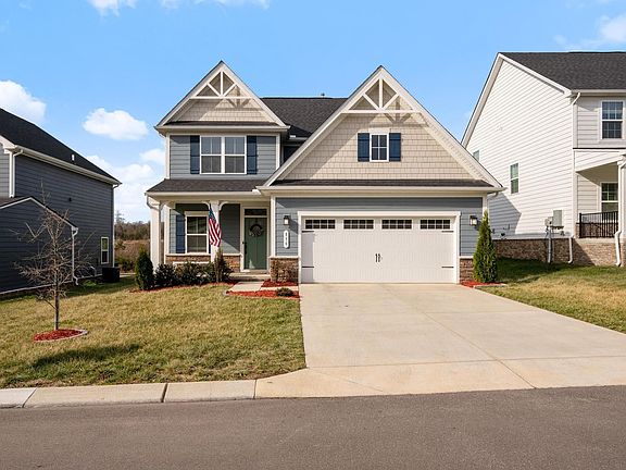 3rd image of 830 Dean Dr