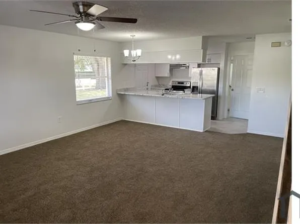 6404 Odom Rd, Lakeland, FL 33809