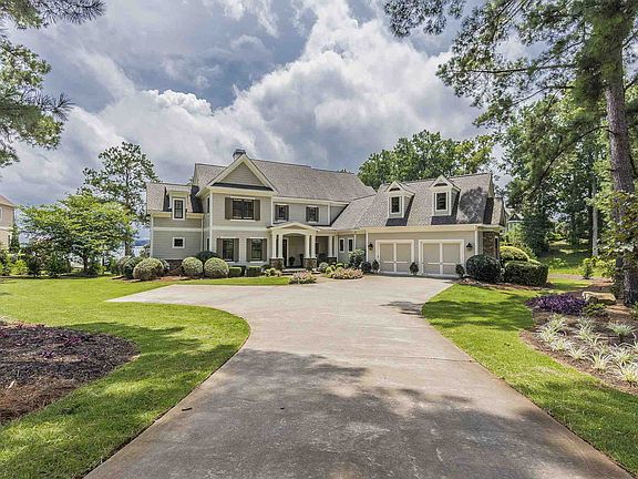 2nd image of 136 Iron Horse Dr