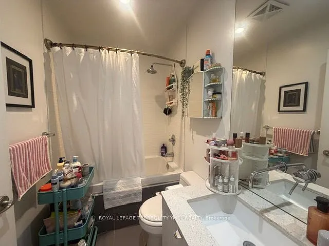 127 Queen St E #504 — Photo 19