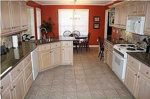 3rd image of 308 Kingston Dr
