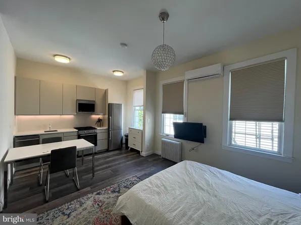 3003 P St NW, Washington, DC