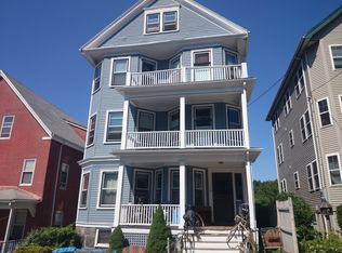 40 Weld Hill St, Jamaica Plain, MA 02130