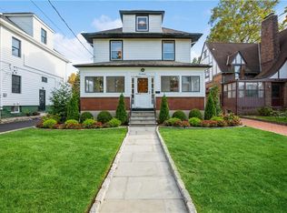 120 Reed Ave, Pelham, NY 10803