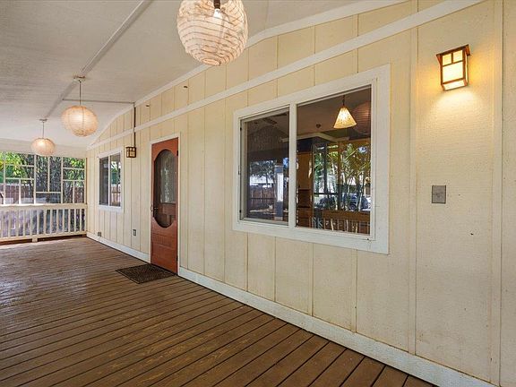 3rd image of 44 Puu Koa Pl