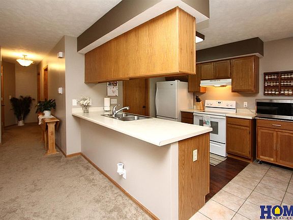 5th image of 531 Lamont Cir