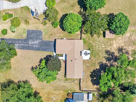 5th image of 422 Mullica Hill Rd