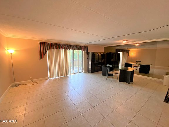 5th image of 8526 Madrid Ct