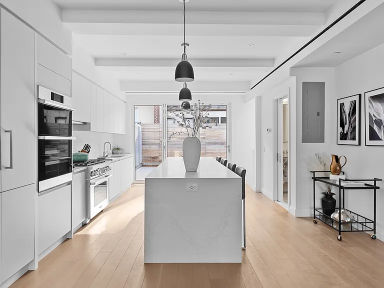 66 Reade St #PHW — Photo 10