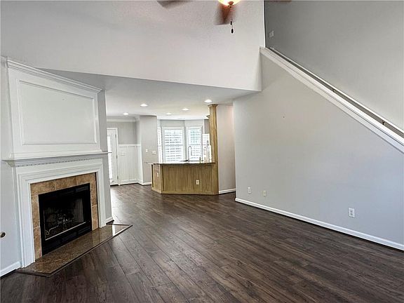 5th image of 3331 Serenade Ct