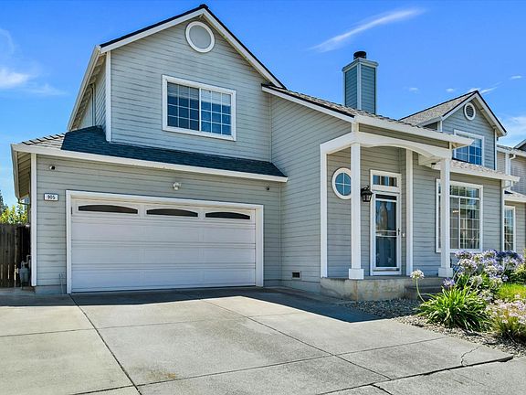 2nd image of 905 Limewood Street