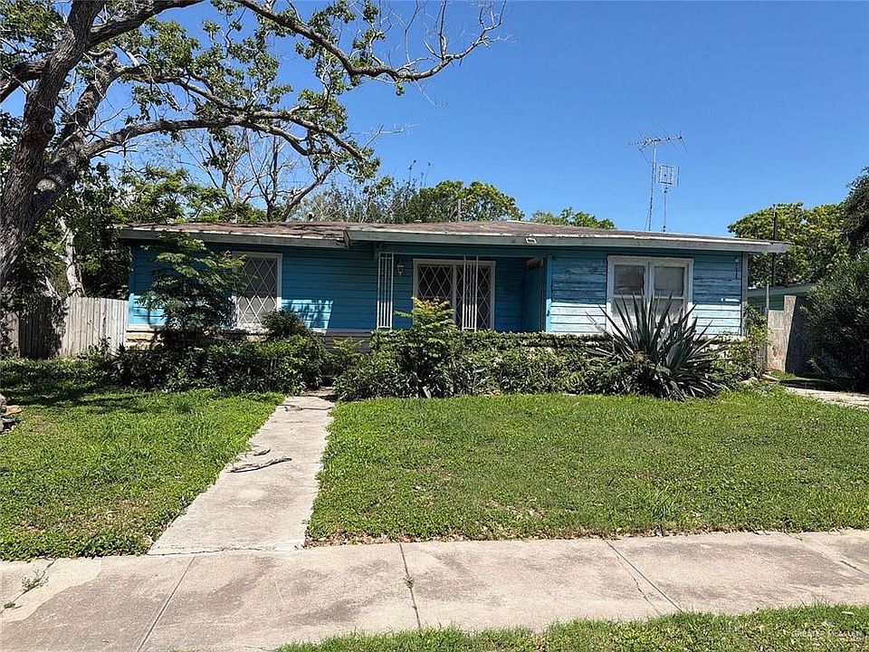1st image of 430 Canterbury Dr