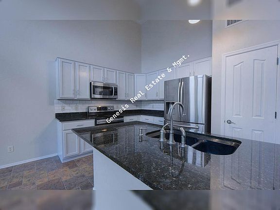 4th image of 10569 E Avalon Park St