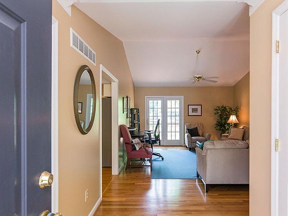 3rd image of 2769 Ashbrooke Dr