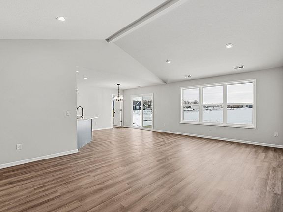4th image of 5041 Whittlebury Dr