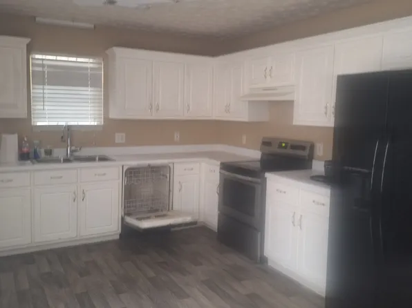 1190 Fairview Dr, Monroe, GA 30656