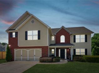 823 Myles Cir, Jefferson, GA 30549