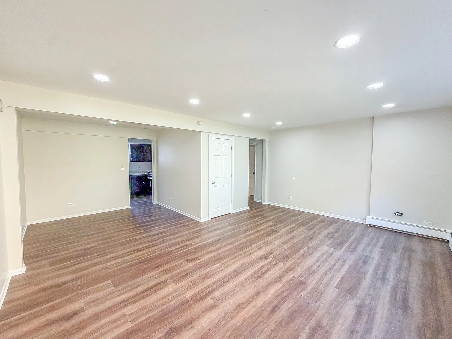 2 bed, 1.5 bath, $1,850 — Photo 2