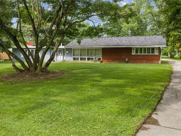 115 Samuel St, Beaver Falls, PA 15010