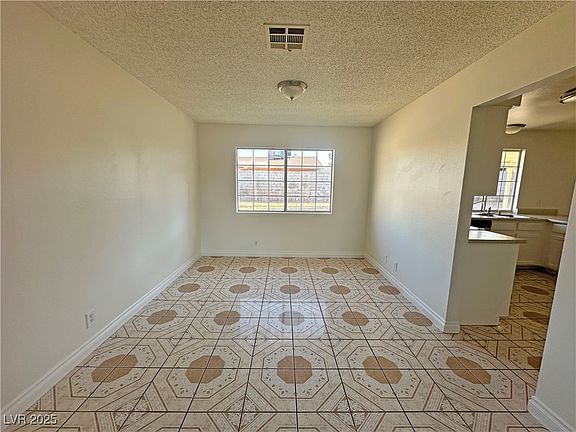 5th image of 4021 Avonwood Ave