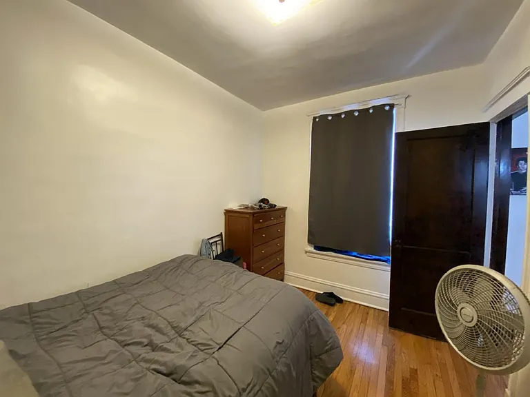4003 N Springfield Ave #2 — Photo 10