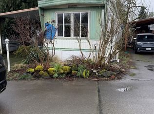 7301 NE 175th St UNIT 212, Kenmore, WA