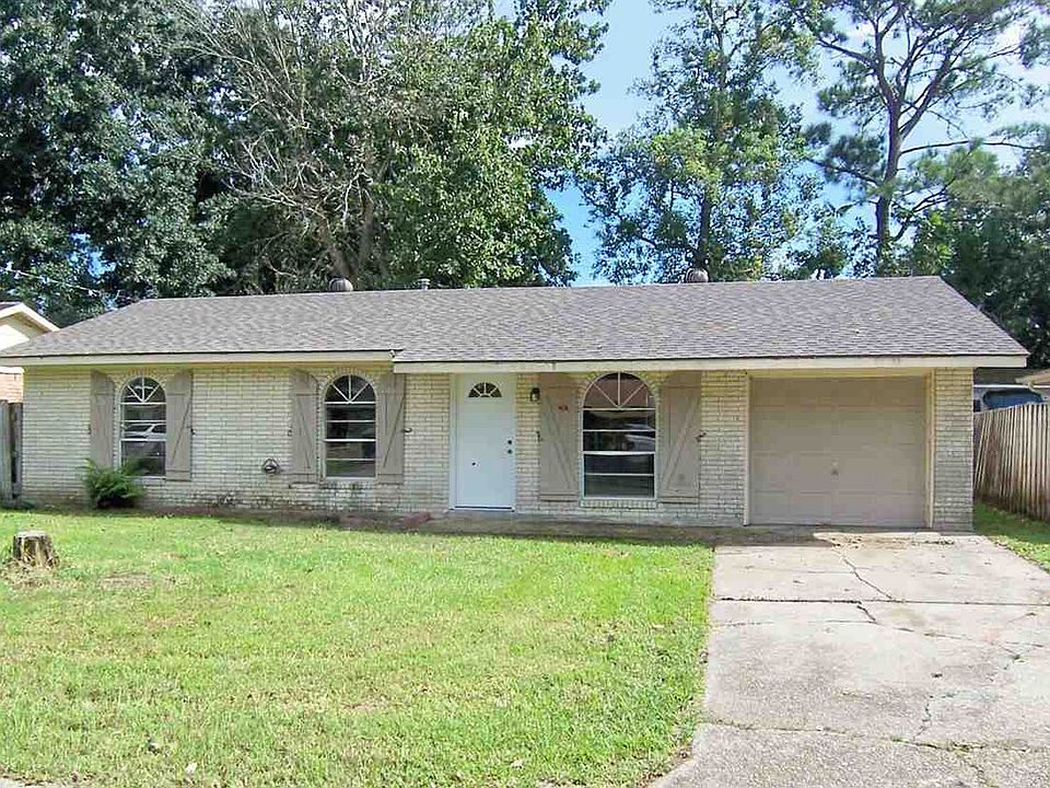 1st image of 217 Kellie Dr