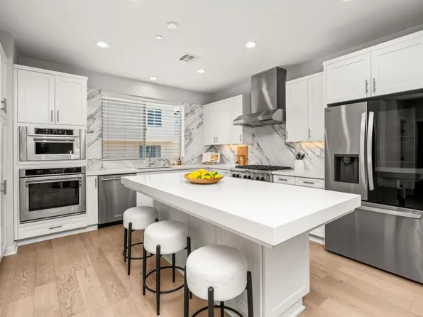 16205 Macy Ln, San Diego, CA 92127