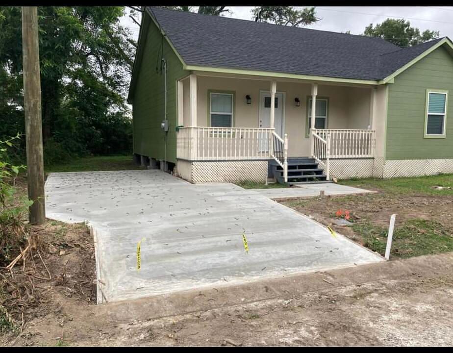 1st image of 315 Cenla St