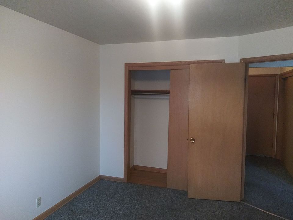 2nd image of 9131 W Congress St #10