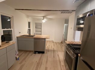 8 Summer St FLOOR 3, Westerly, RI 02891