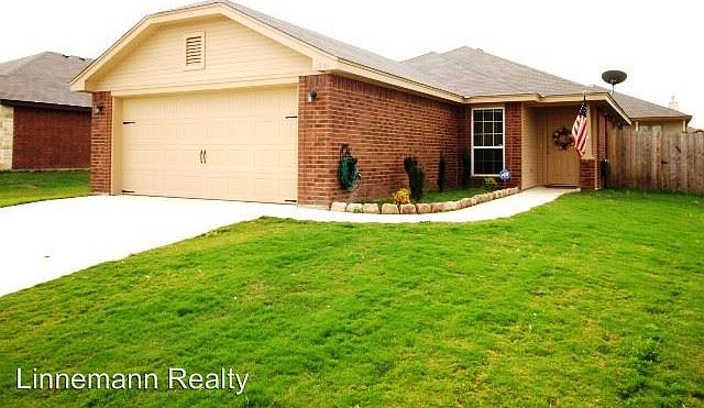 1st image of 2904 Montague County Dr
