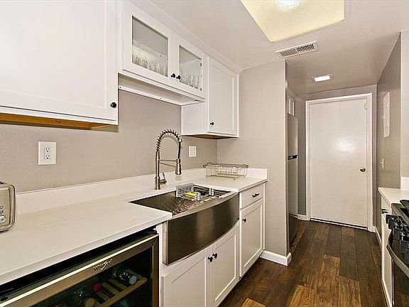 5th image of 2170 Catalpa Ct