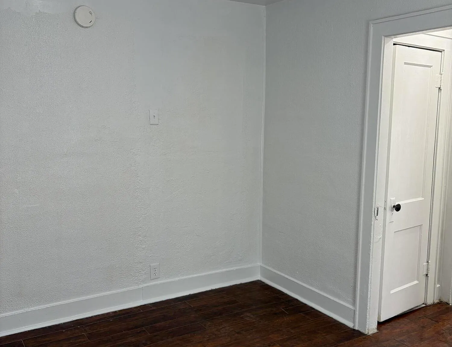 1 bed, 1.0 bath, 1100 sqft, $950 — Photo 4