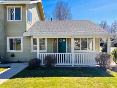 401 W State St, Eagle, ID, 83616