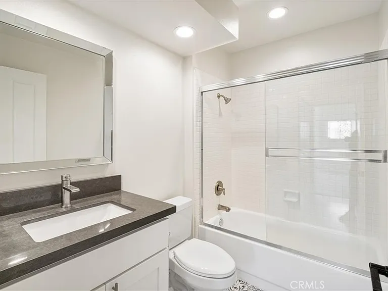 13 La Paloma — Photo 25