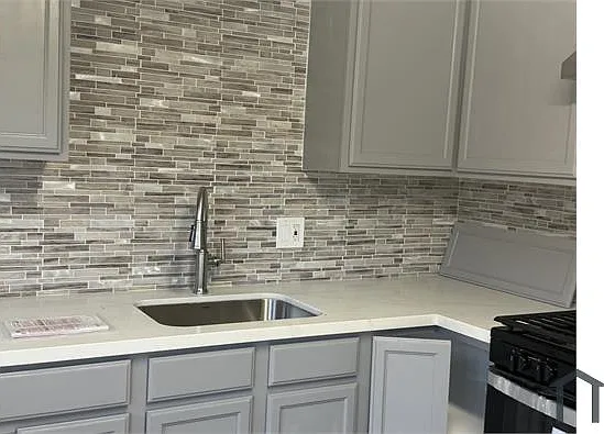 2 bed, $2,450 — Photo 2