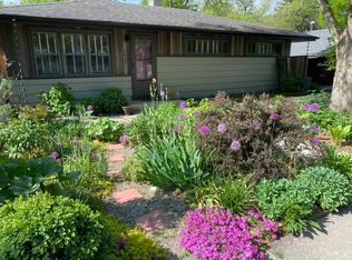 7433 Maple Ave, Gary, IN 46403