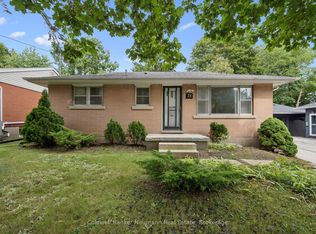 73 Knightswood Blvd, Guelph, ON N1E 3W6