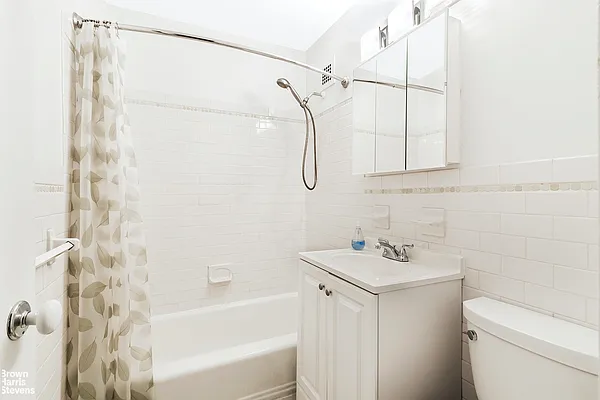 Sold by Brown Harris Stevens | media 4