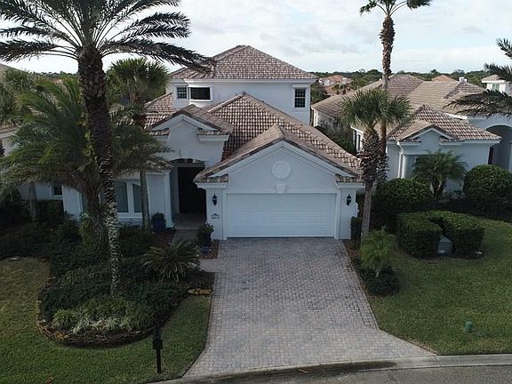 2nd image of 17 Montilla Pl