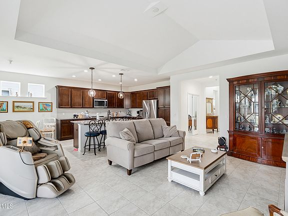 5th image of 68 Sand Castle Drive