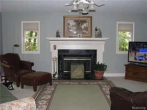 2nd image of 530 Heritage Dr