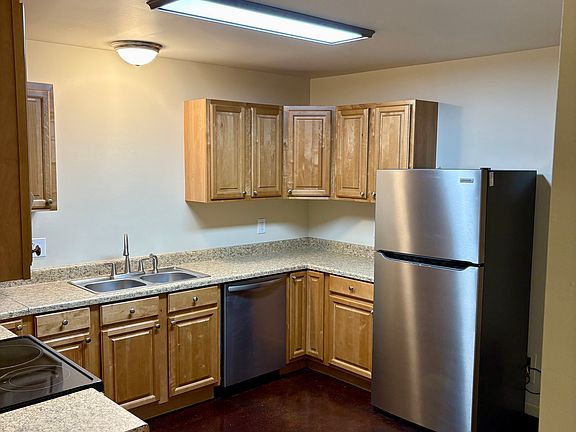 2nd image of 1732 Oakley St APT A