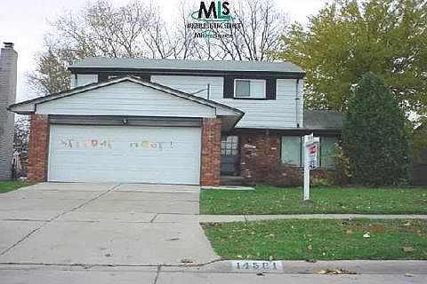 1st image of 14581 Balfour St