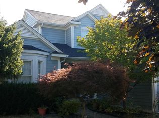 3759 Eaton Gate Ln, Auburn Hills, MI 48326