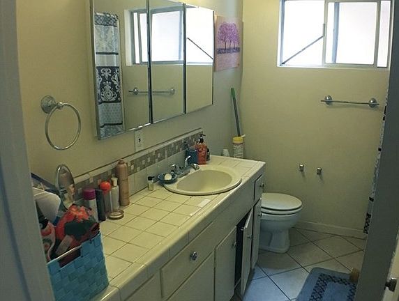 4th image of 840 Cedar Ave APT 9