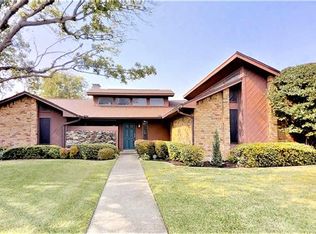 2513 Castle St, Irving, TX 75038