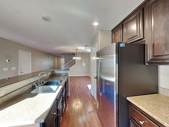 5th image of 1168 Safari Creek Dr